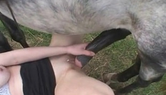 Zoophile brilliantly shoved a horse phallus in her pussy